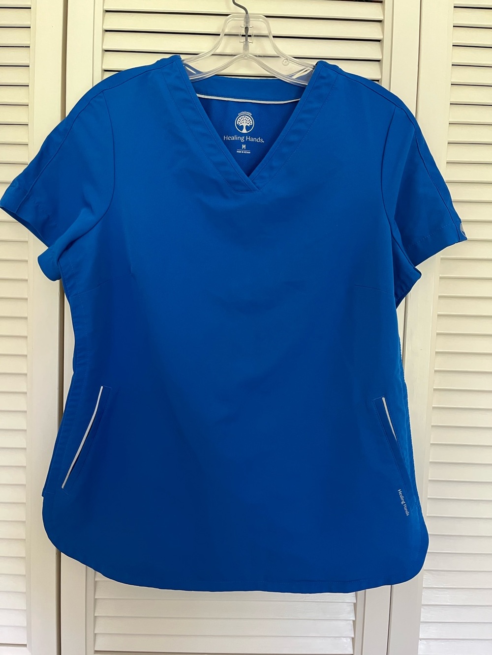 Healing hands scrub top